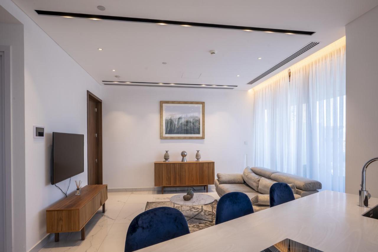 360 Nicosia - 1 Bedroom Luxurious Residence Exterior foto
